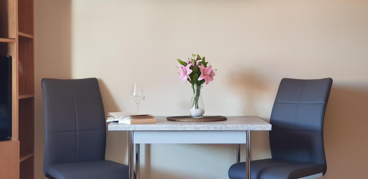 Suite Kleine Auszeit Liepgarten エクステリア 写真